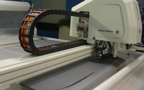 自動裁床先進高效節省布料