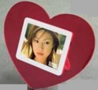 2.4寸數碼相框 革新傳統相框的智能選擇